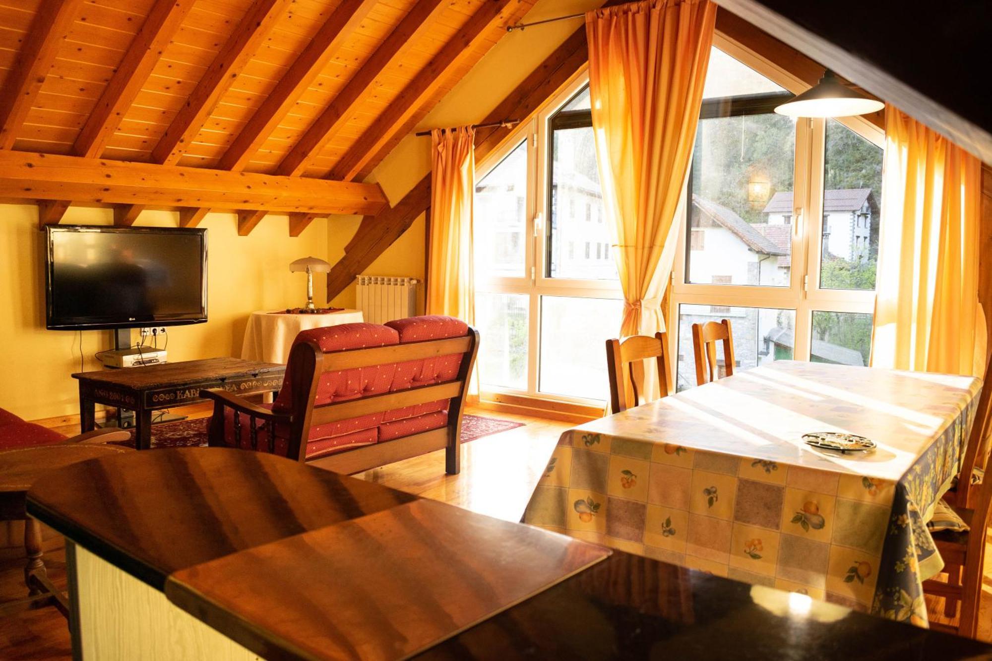 Apartmán Kabila Enea 2 Uztarroz Exteriér fotografie